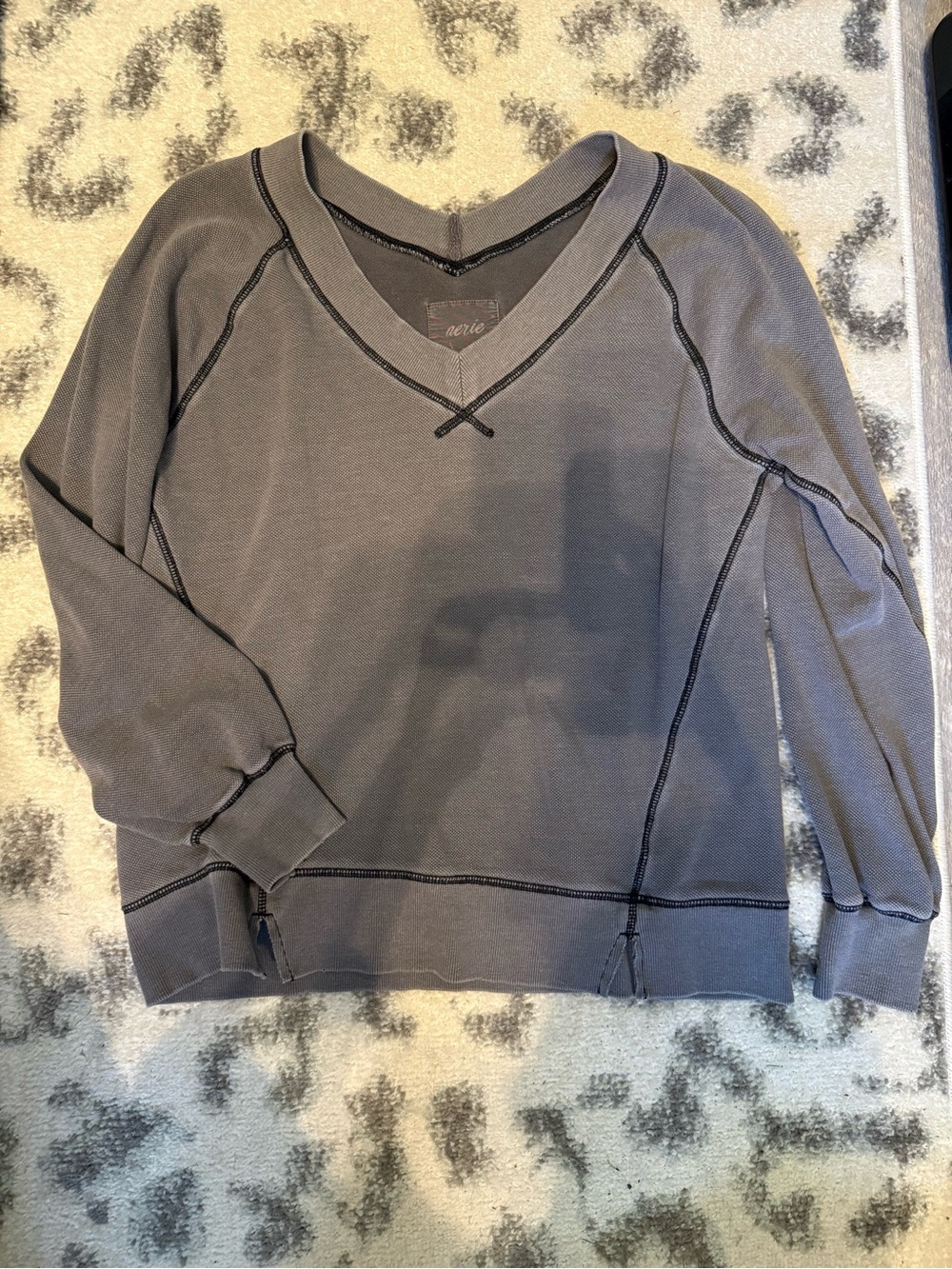aerie Charcoal Gray V‑Neck Pullover Sweatshirt